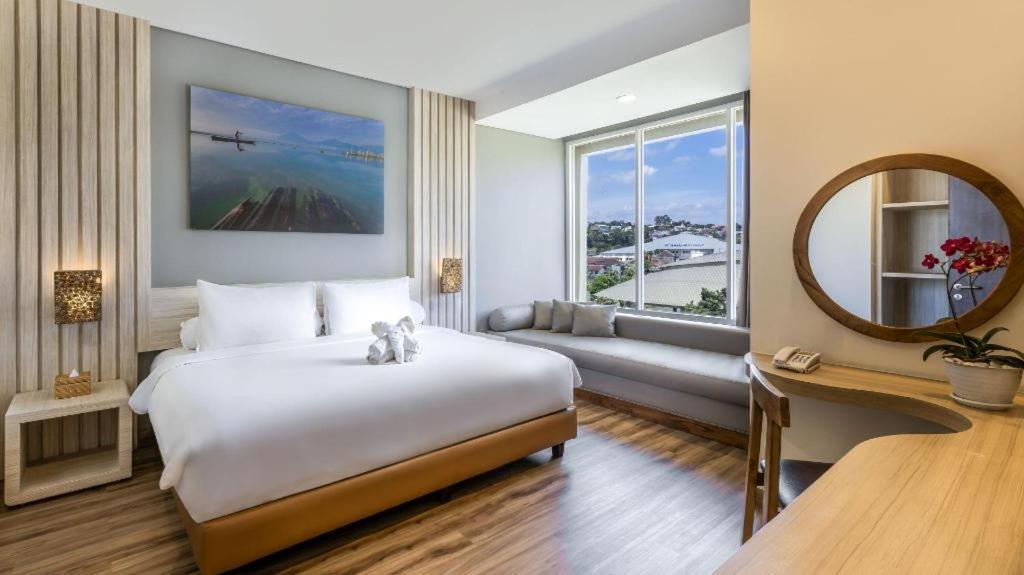 The Wujil Resort & Conventions Semarang Exterior foto